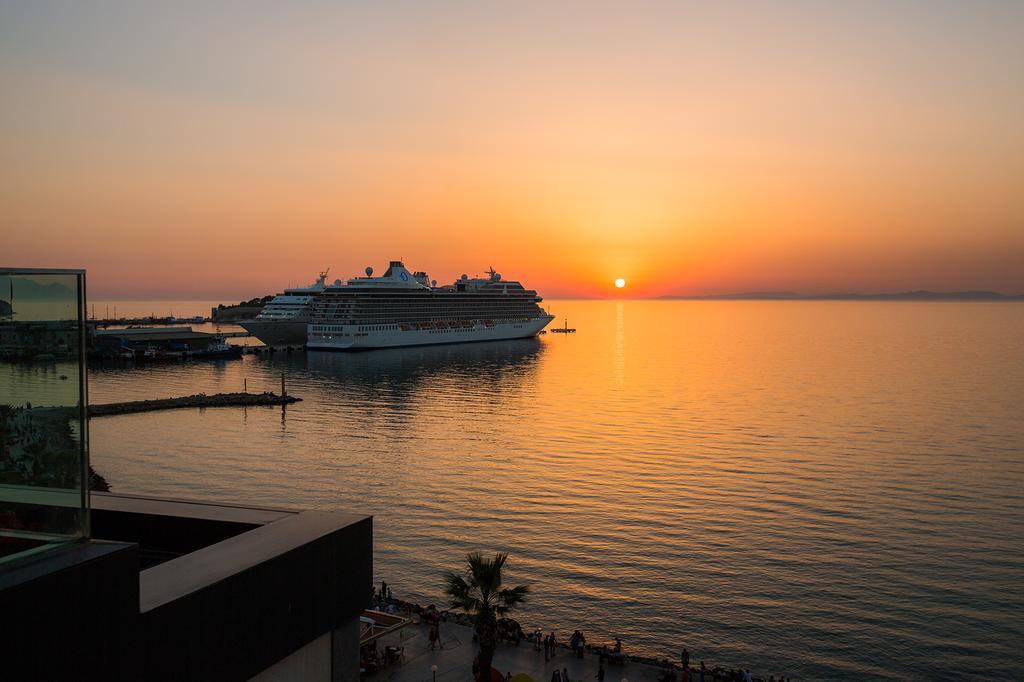Derici Hotel Кушадаси Екстер'єр фото